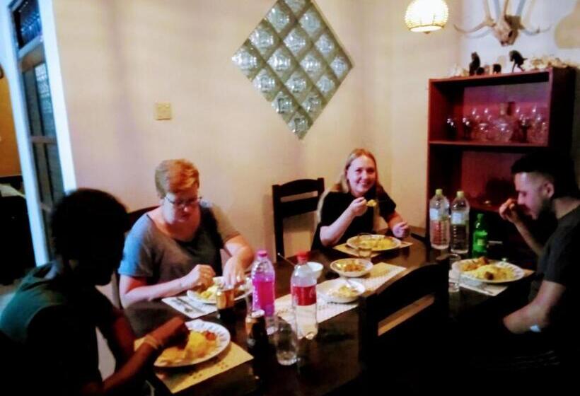 Общежитие Green Turf