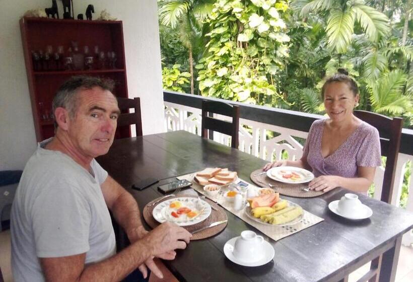 Общежитие Green Turf