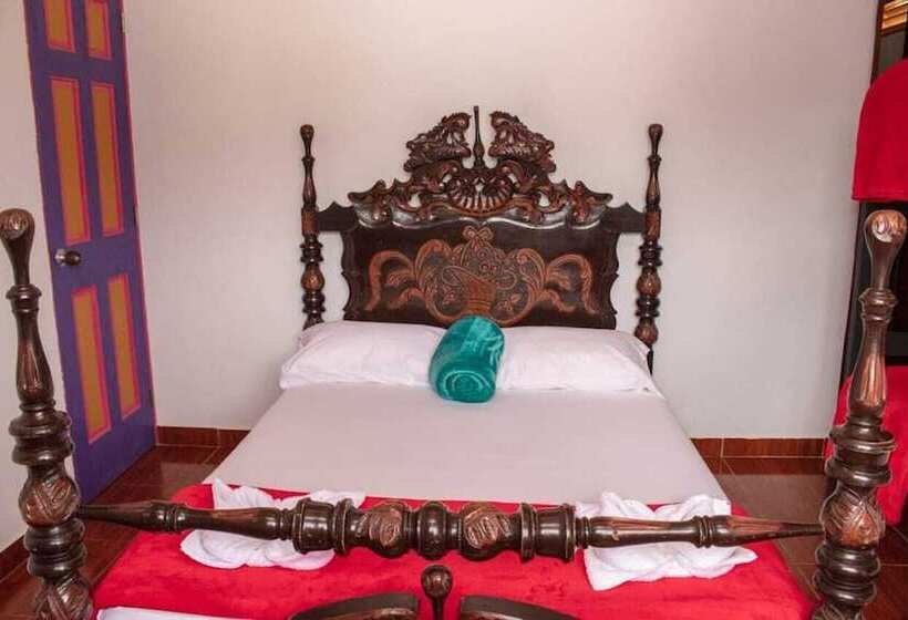 Herberge Hostal Palmas De Cocora