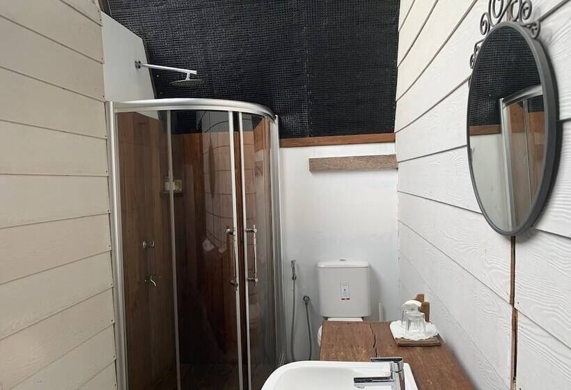 Bayu Lestari Island Resort