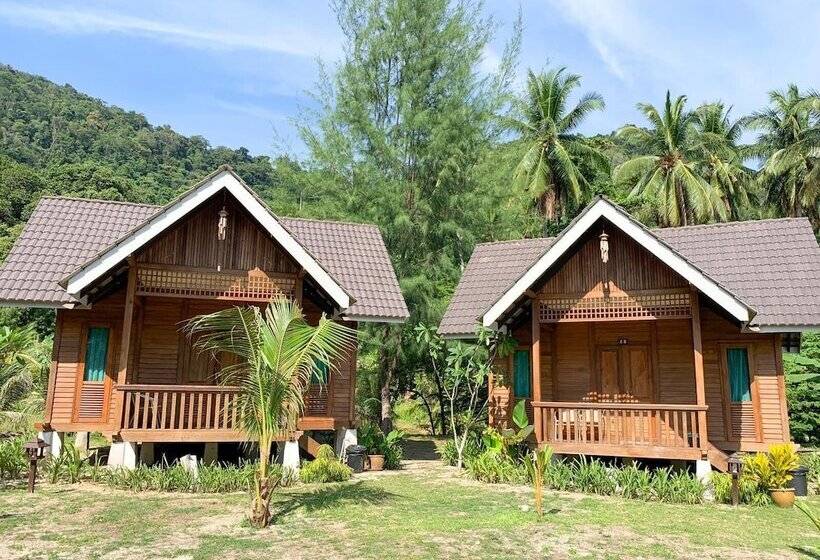 Bayu Lestari Island Resort