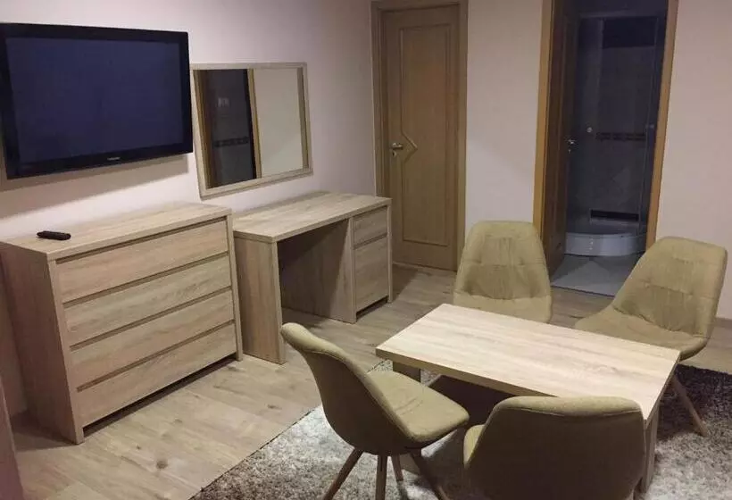 ベッドアンドブレックファースト Mokka Panzió