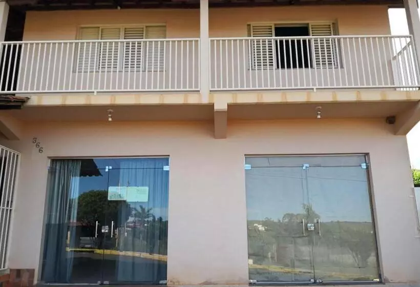 Aamiaismajoitus (B&B) Suíte Na Canastra