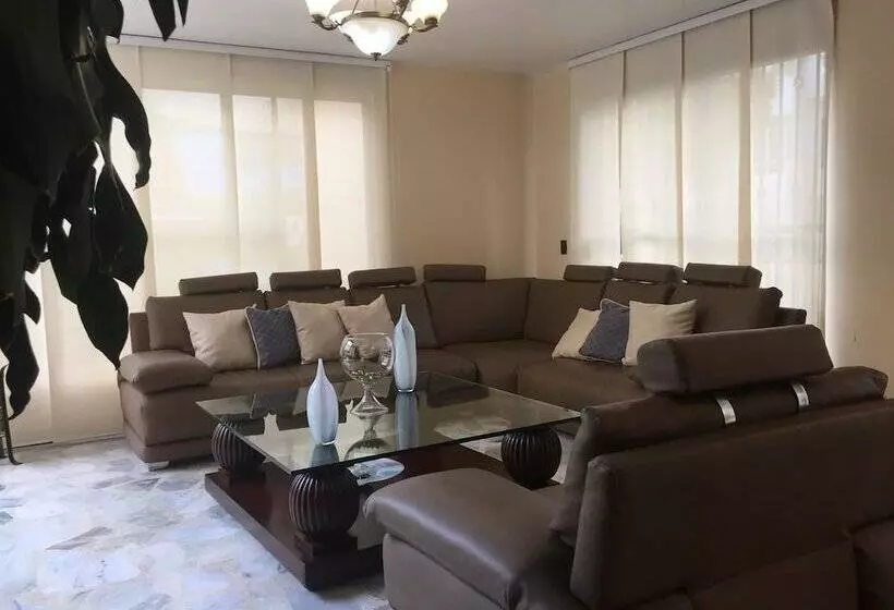 Casa Castillo Cali