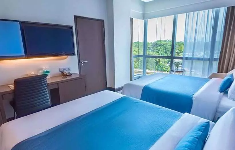 ホテル Astana Wing  Riverside Majestic