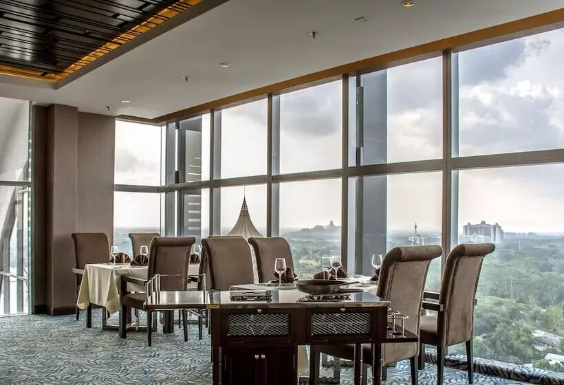 ホテル Astana Wing  Riverside Majestic