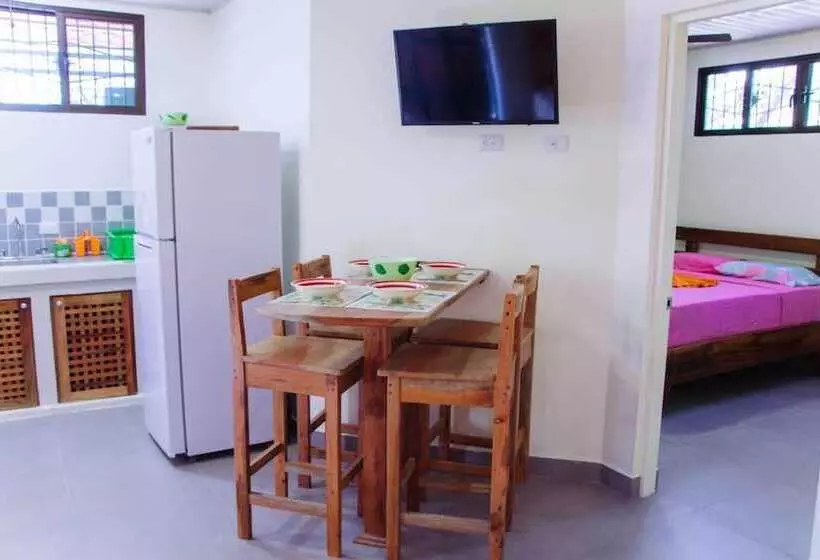 Hotelli Casa Nelly Apartamentos