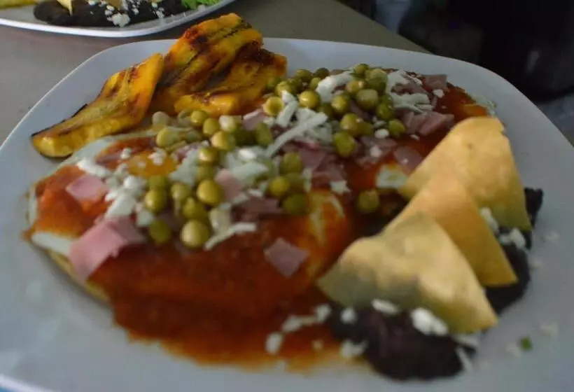 هتل Kukulcan By Emotion