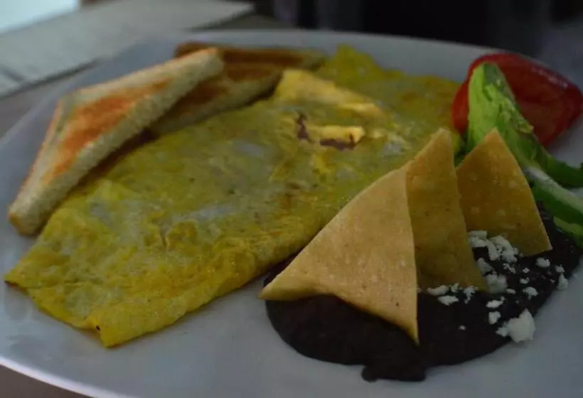 هتل Kukulcan By Emotion