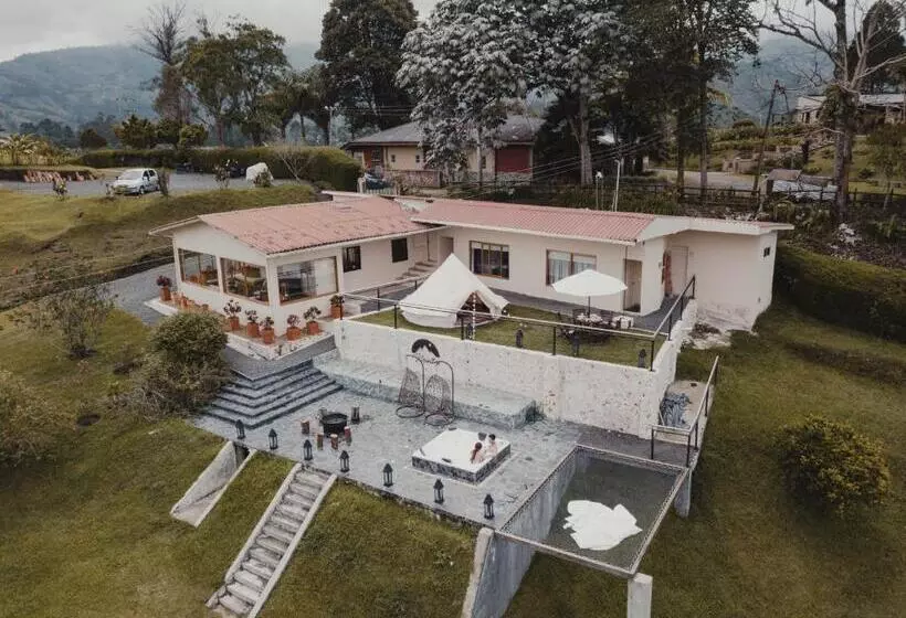 ホテル Montana Glamping Salento