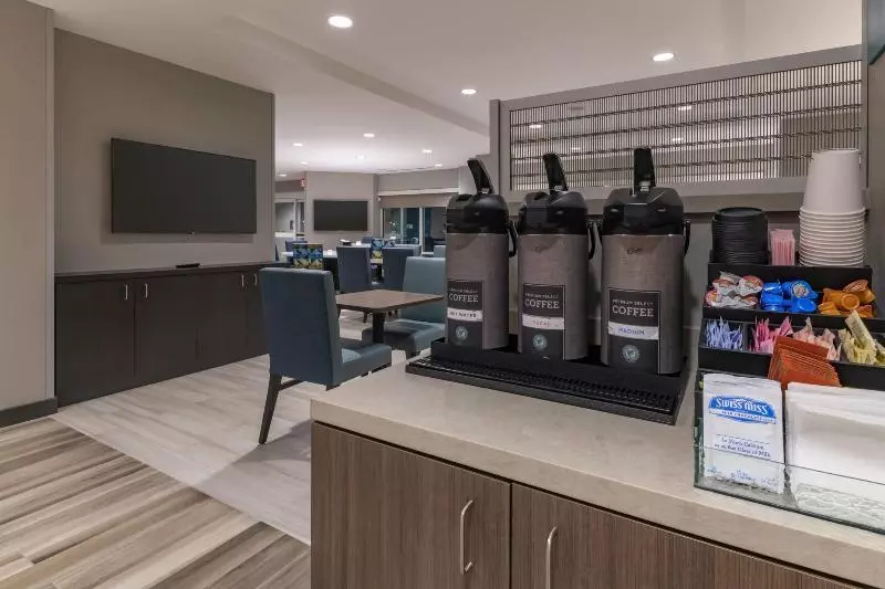 هتل Towneplace Suites By Marriott Leavenworth