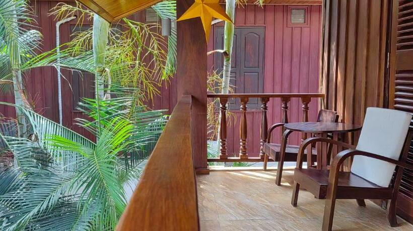 هتل Wisdom Mystery