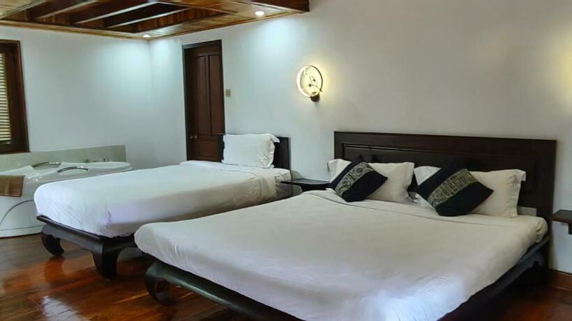 هتل Wisdom Mystery