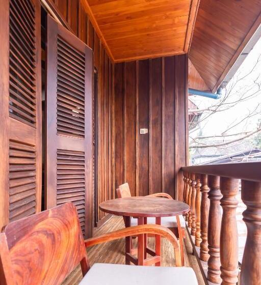 هتل Wisdom Mystery