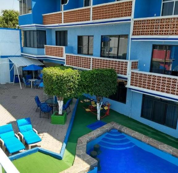 Пансион Casa De Huéspedes May