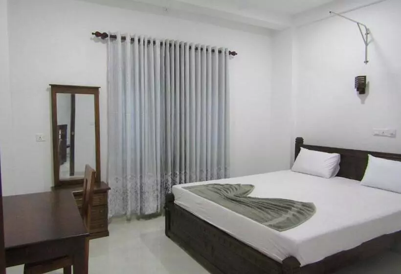 Majatalo New Sea Lion Guest House