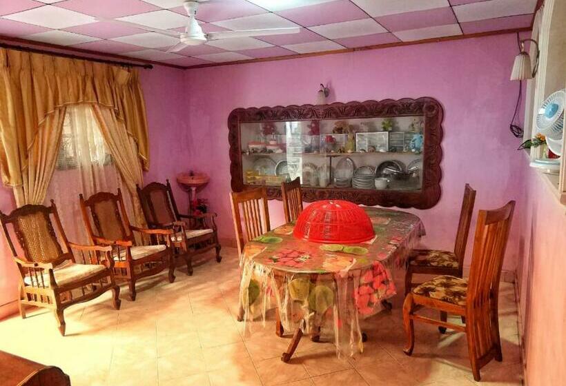 Pension Nimal's House