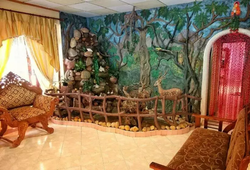 پانسیون Nimal's House
