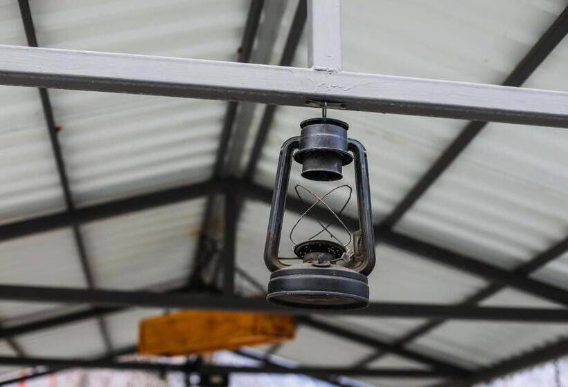 Wooden Hotel Kazbegi