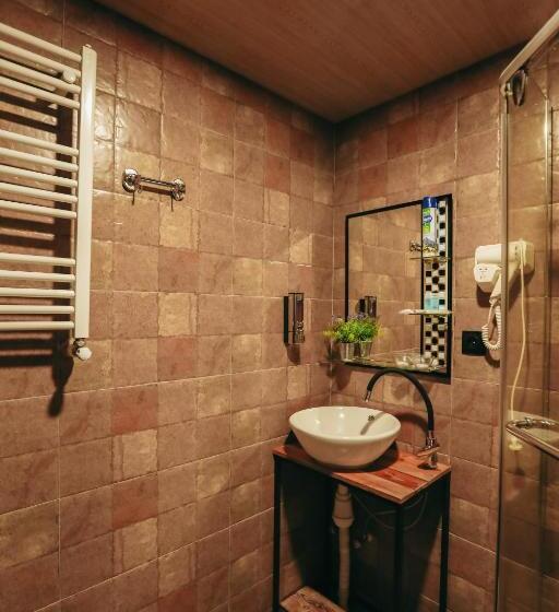 Wooden Hotel Kazbegi