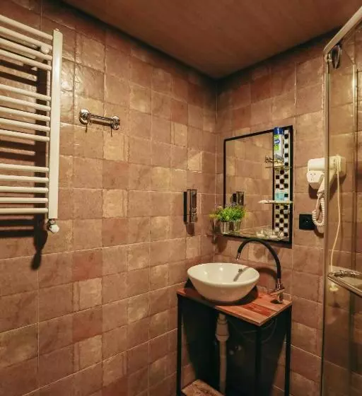 Wooden Hotel Kazbegi