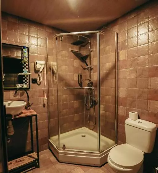 Wooden Hotel Kazbegi