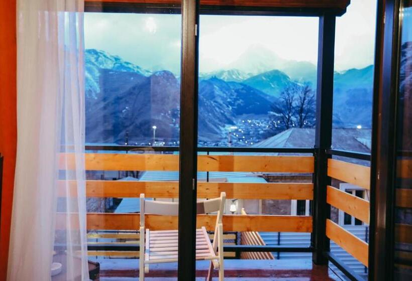 Wooden Hotel Kazbegi