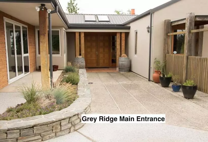 Aamiaismajoitus (B&B) Grey Ridge Vineyard Experience