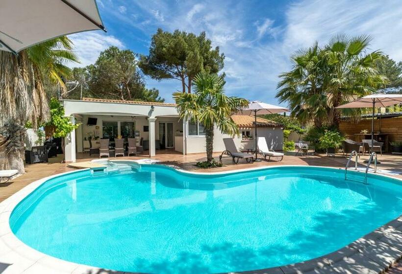 مبيت وإفطار La Villa De L'olivier