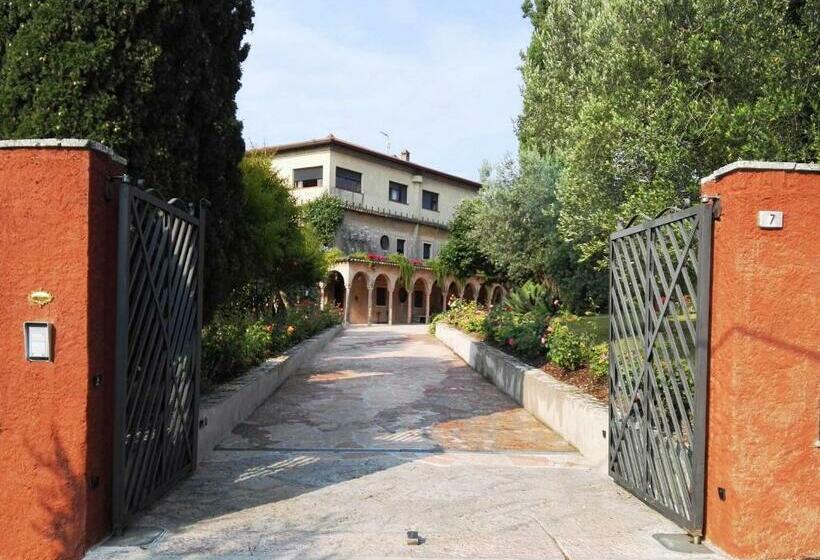 Bed and Breakfast Villa Paradiso