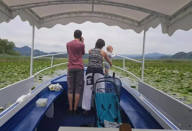 هتل Village Experience   Skadar Lake