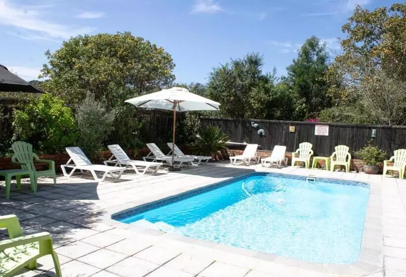 Majatalo Andelomi Nature's Rest