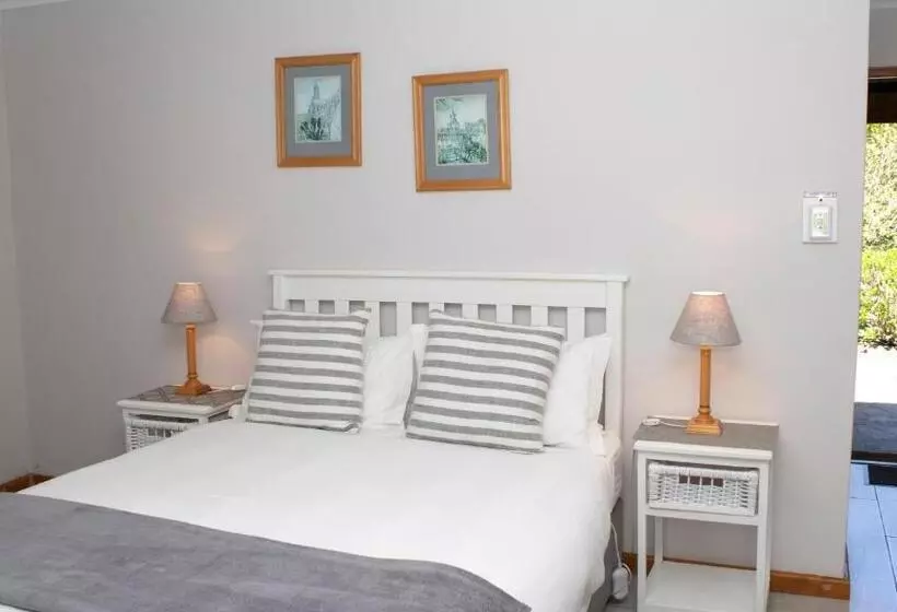 Majatalo Andelomi Nature's Rest