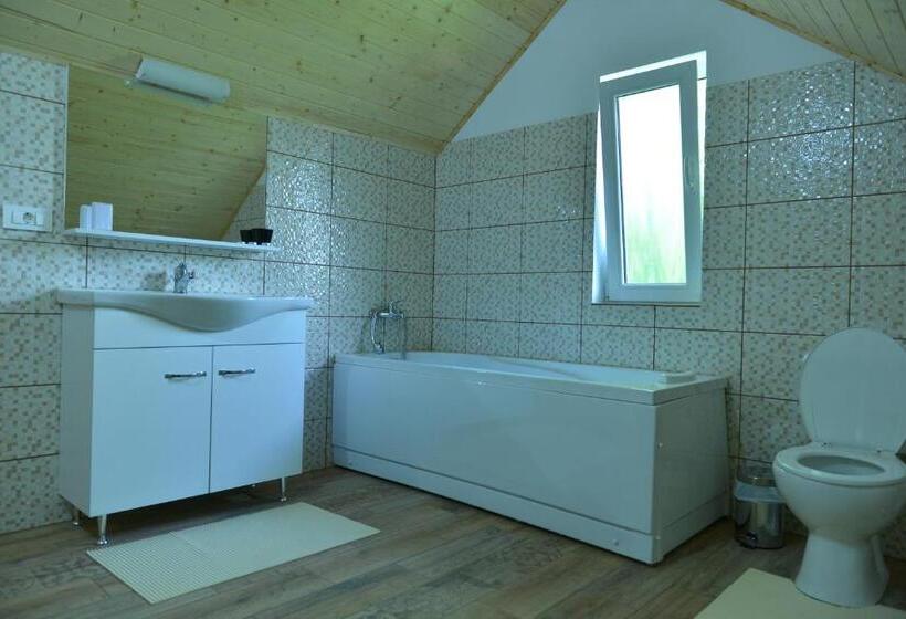 پانسیون Casa Green Garden