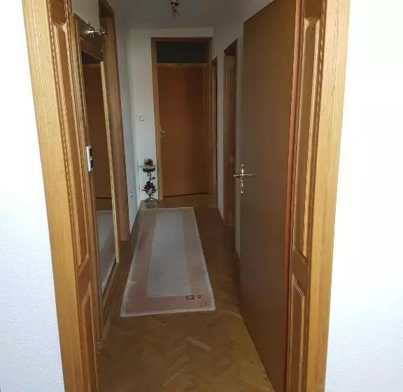 پانسیون Guest House Dinka