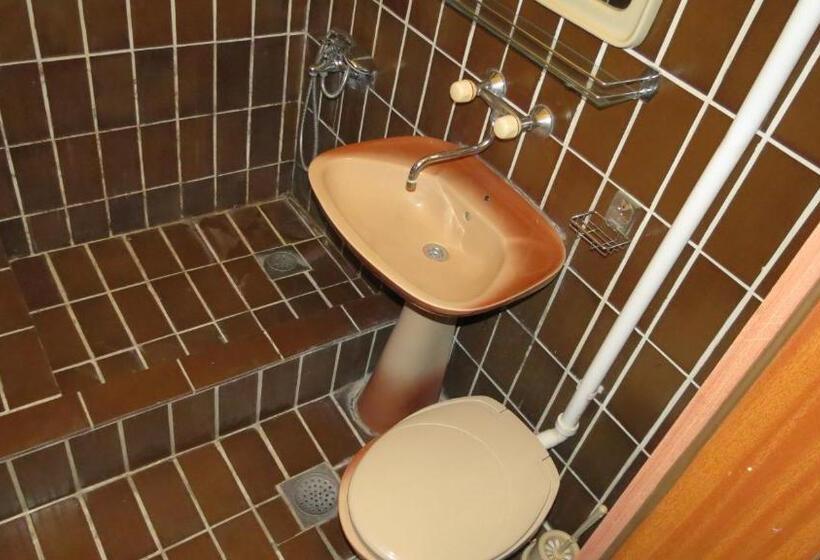 پانسیون Guesthouse Obala