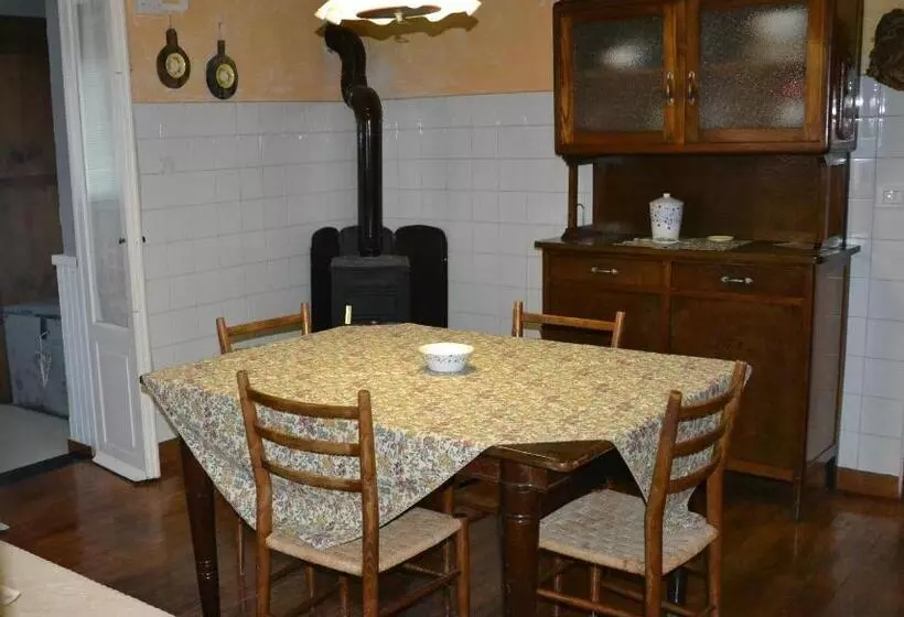 ペンション Camere E Accoglienza La Casa Della Nonna
