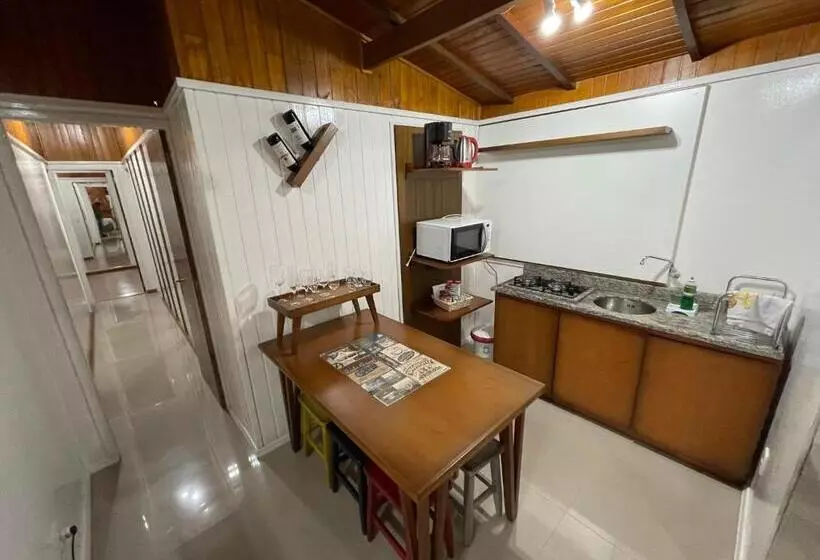 پانسیون Residencia Hencke Haus