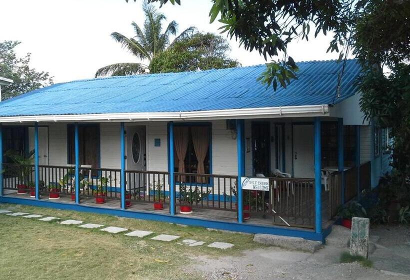 ユースホステル Posada Salt Creek