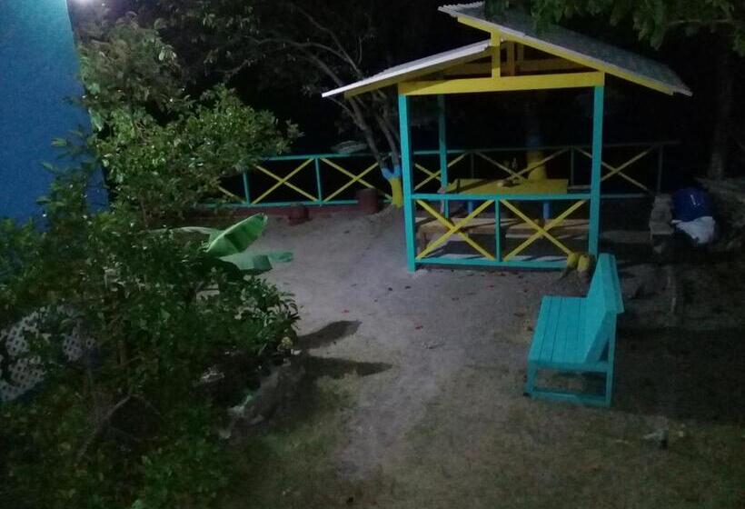 ユースホステル Posada Salt Creek