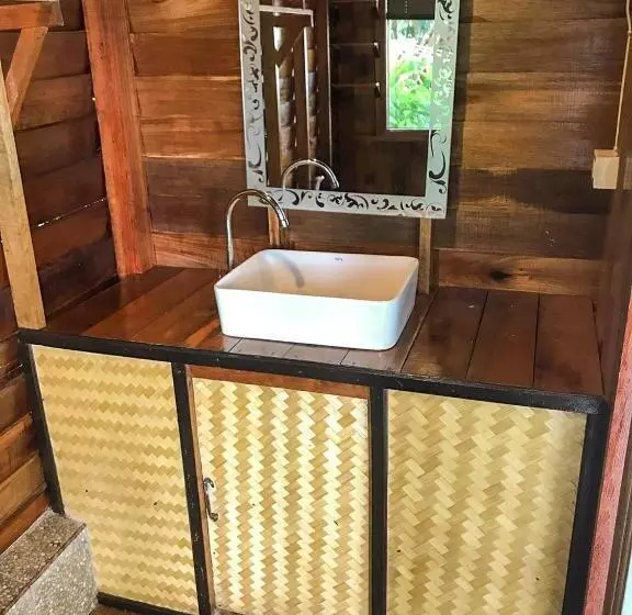 Majatalo Bayview Sunset