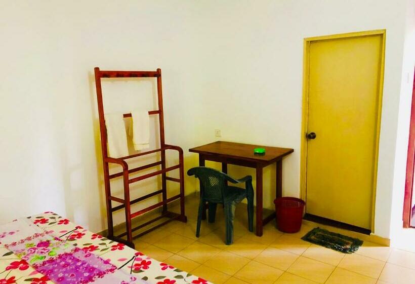 פנסיון Brothers Spot Hikkaduwa