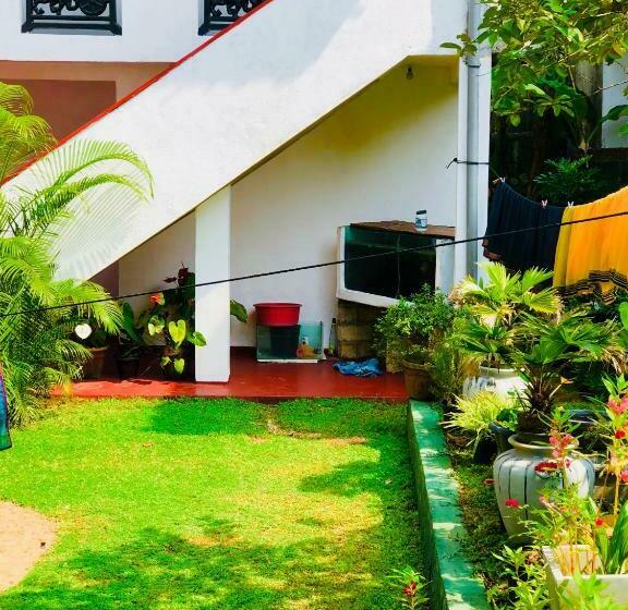 פנסיון Brothers Spot Hikkaduwa