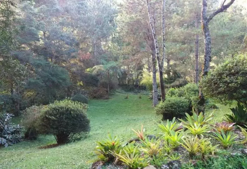 ペンション Chalés Giramundo