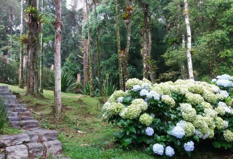 펜션 Chalés Giramundo