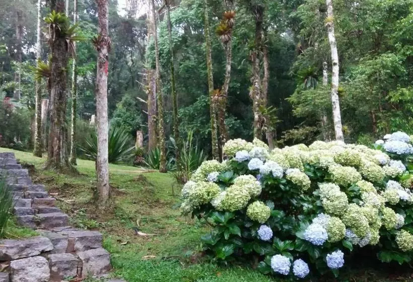 ペンション Chalés Giramundo