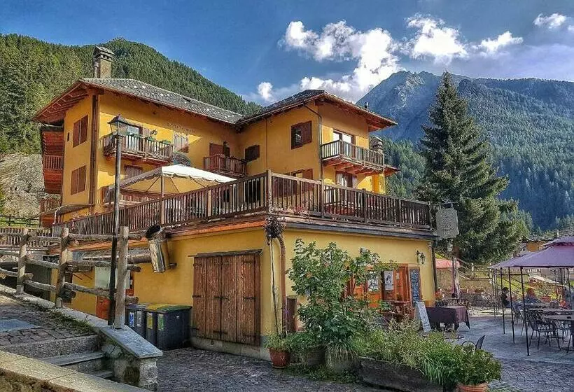 Majatalo Le Nid De L'aigle