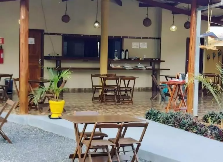 Majatalo Pousada Canto Dos Pássaros