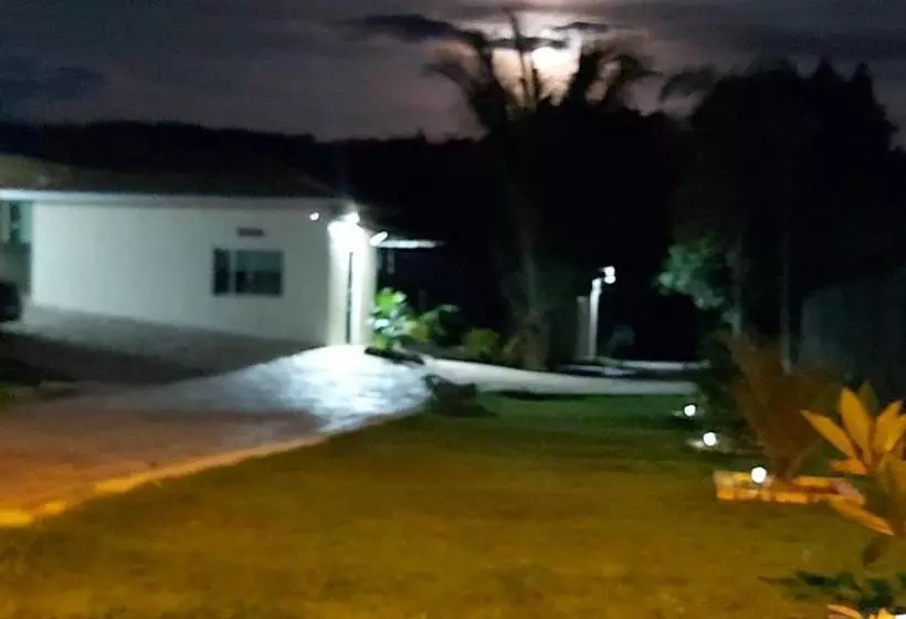 Majatalo Pousada Canto Dos Pássaros