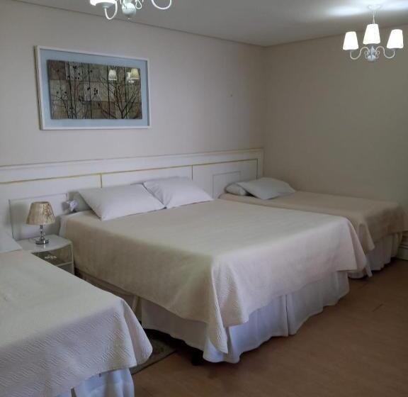 Pension Pousada Serrano